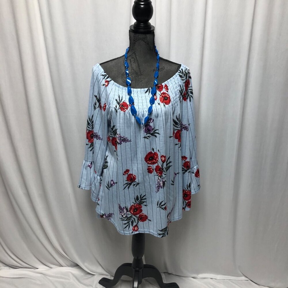 New York Laundry Peasant Shirt Womens Sz Large Light Blue Floral Bell Sleeve NEW